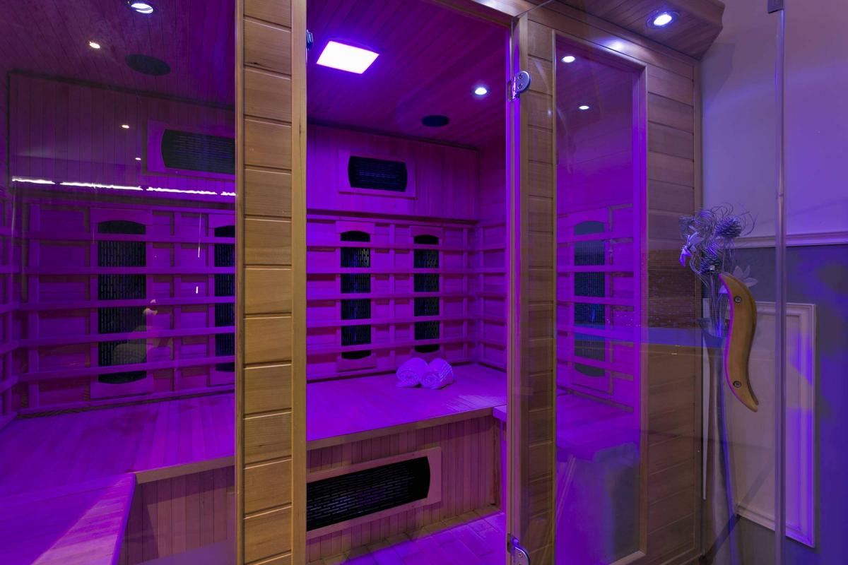 Wellnesssuite met Infrarood sauna - Hotel Zeist